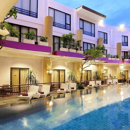 Kuta Central Park Hotel Esterno foto