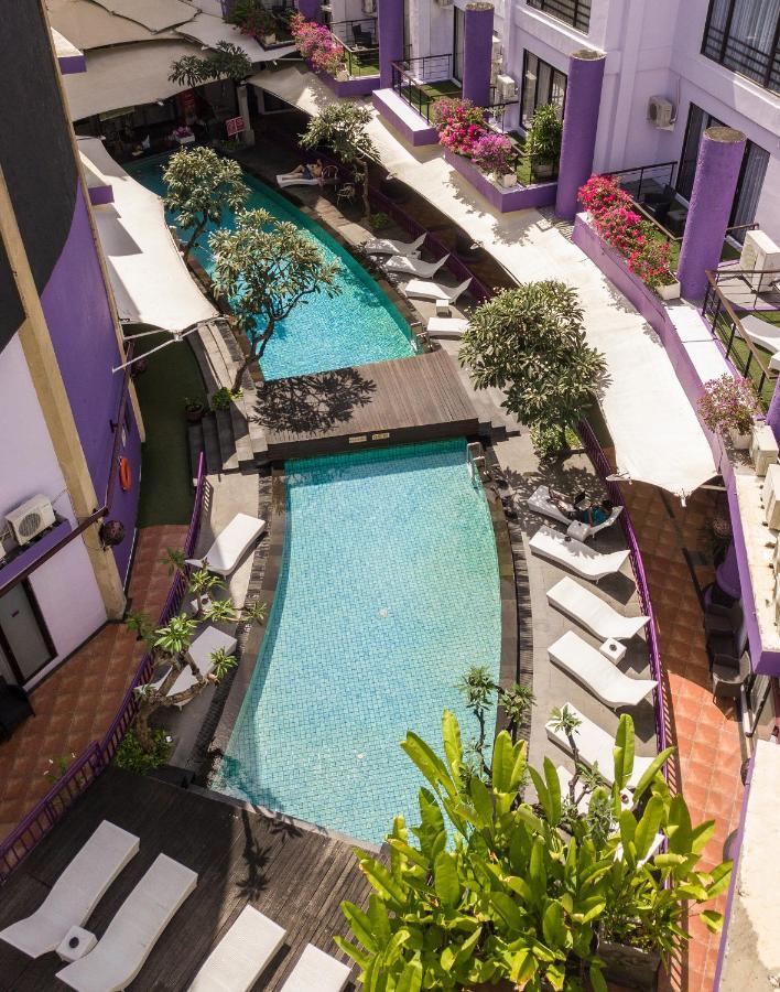 Kuta Central Park Hotel Esterno foto