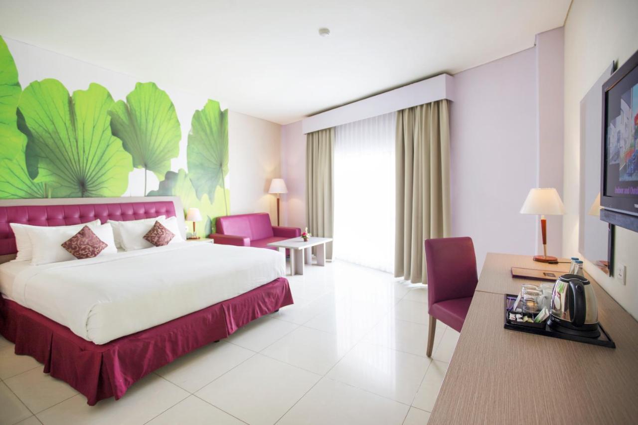 Kuta Central Park Hotel Esterno foto
