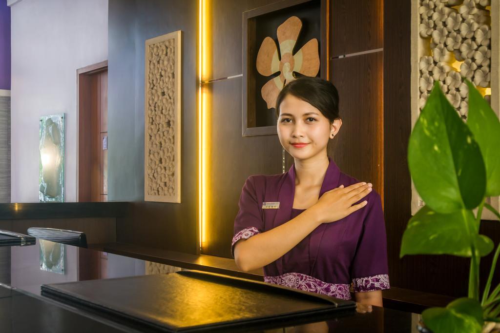 Kuta Central Park Hotel Esterno foto